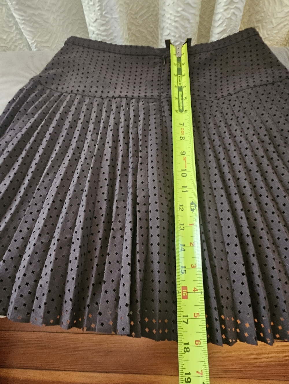 J.Crew Black Pleated Eyelet Skirt NWT - Picture 3 of 6